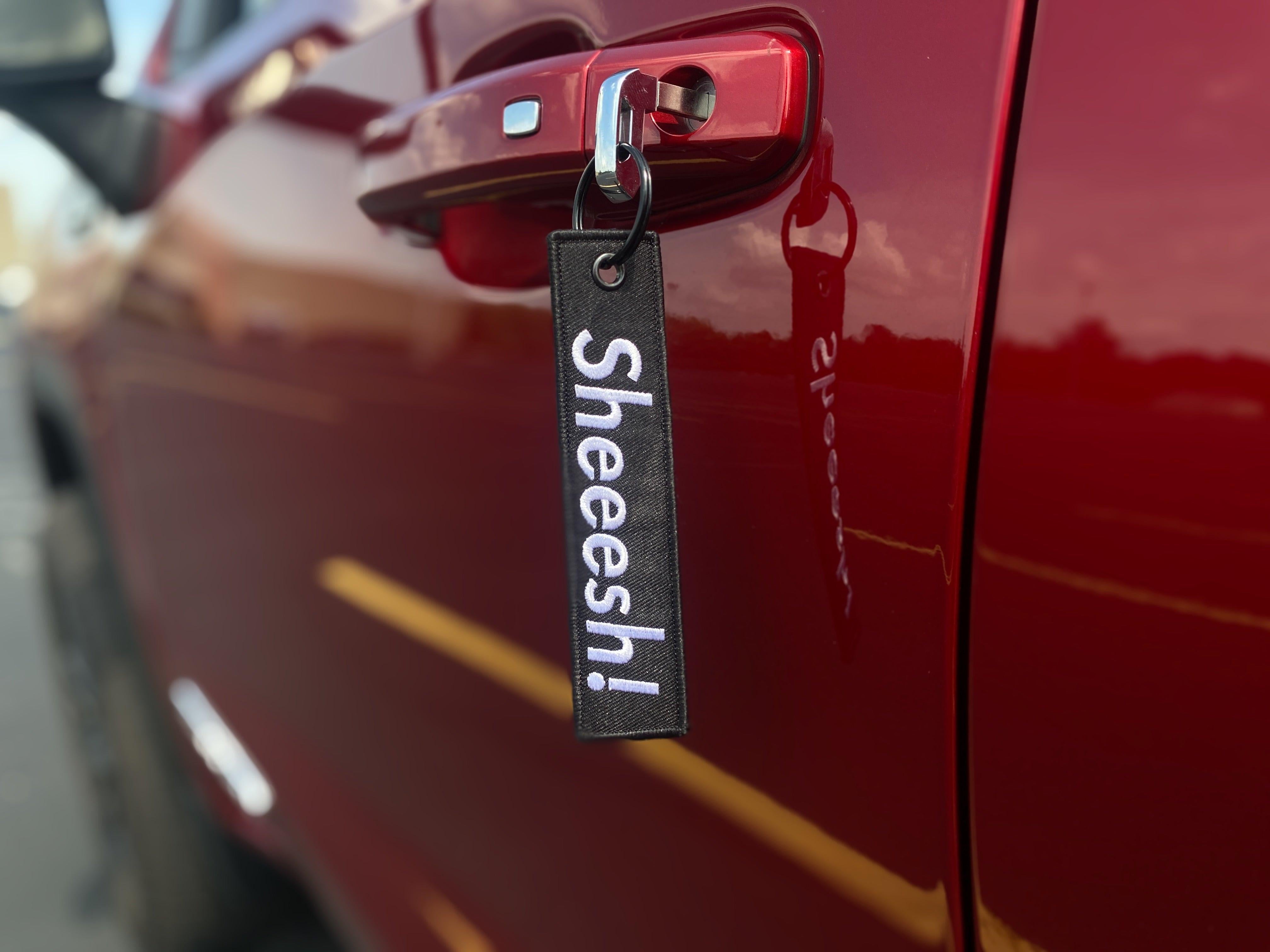 Sheesh Jet Tag Keychain | Black |.